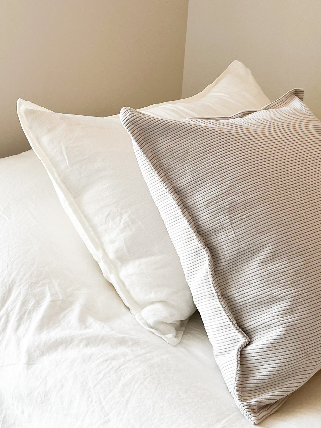 Funda cojín Oslo Gris Claro