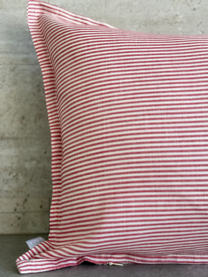 FUNDA COJÍN FLORENCIA LÍNEAS ROJO