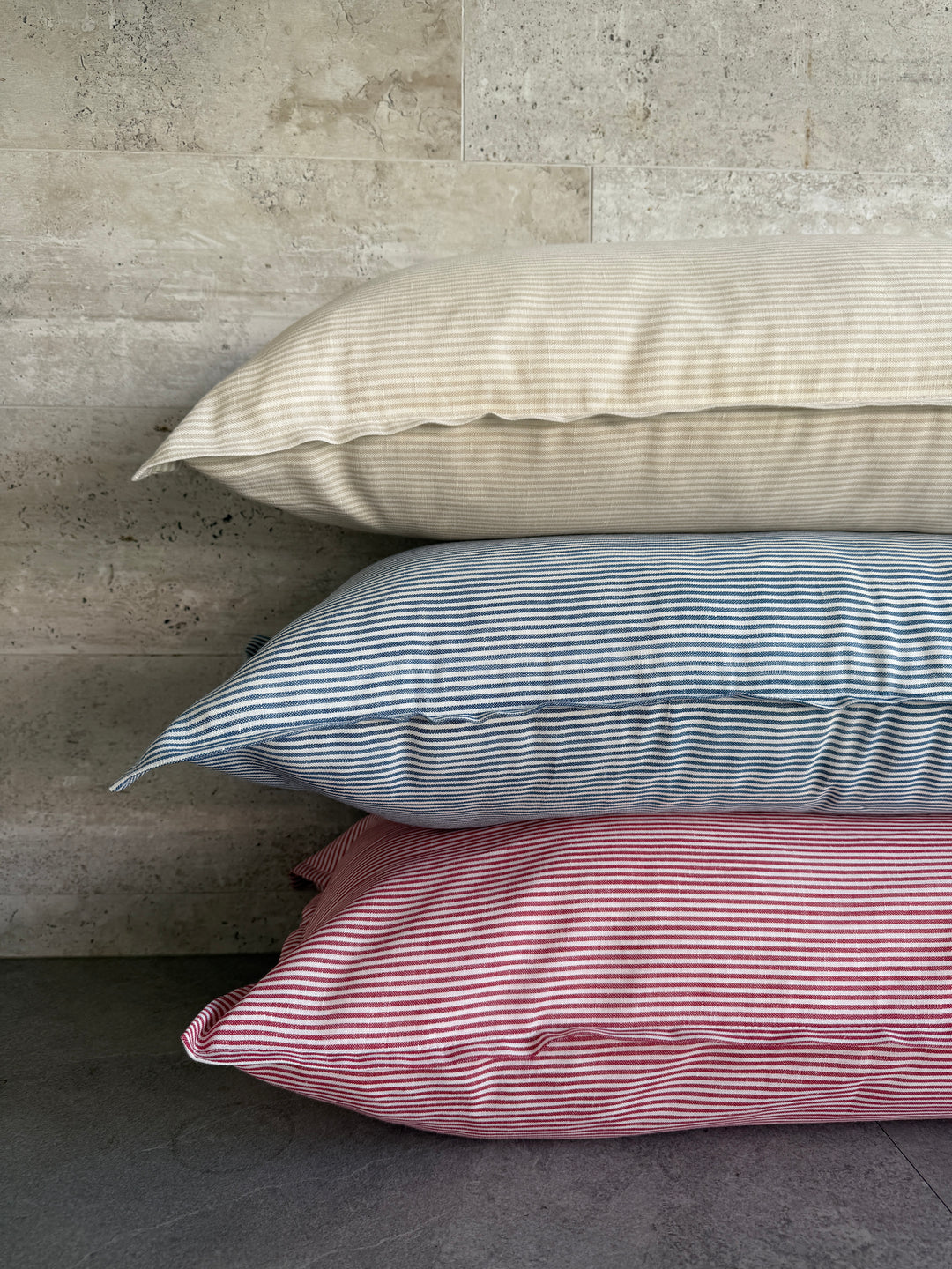 FUNDA COJÍN FLORENCIA LÍNEAS AZUL