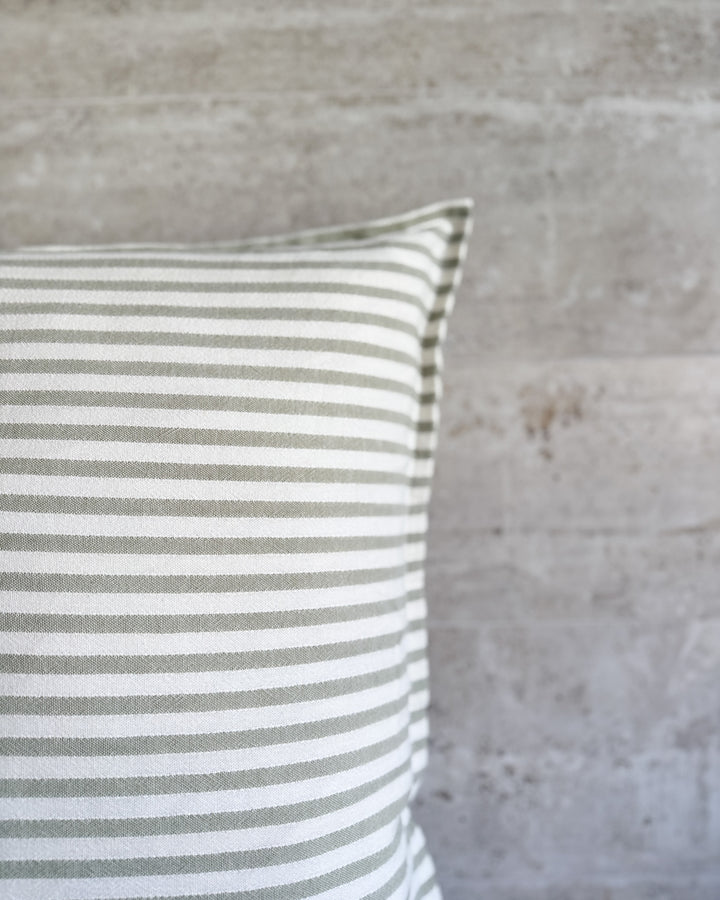 Funda de cojín líneas playa verde