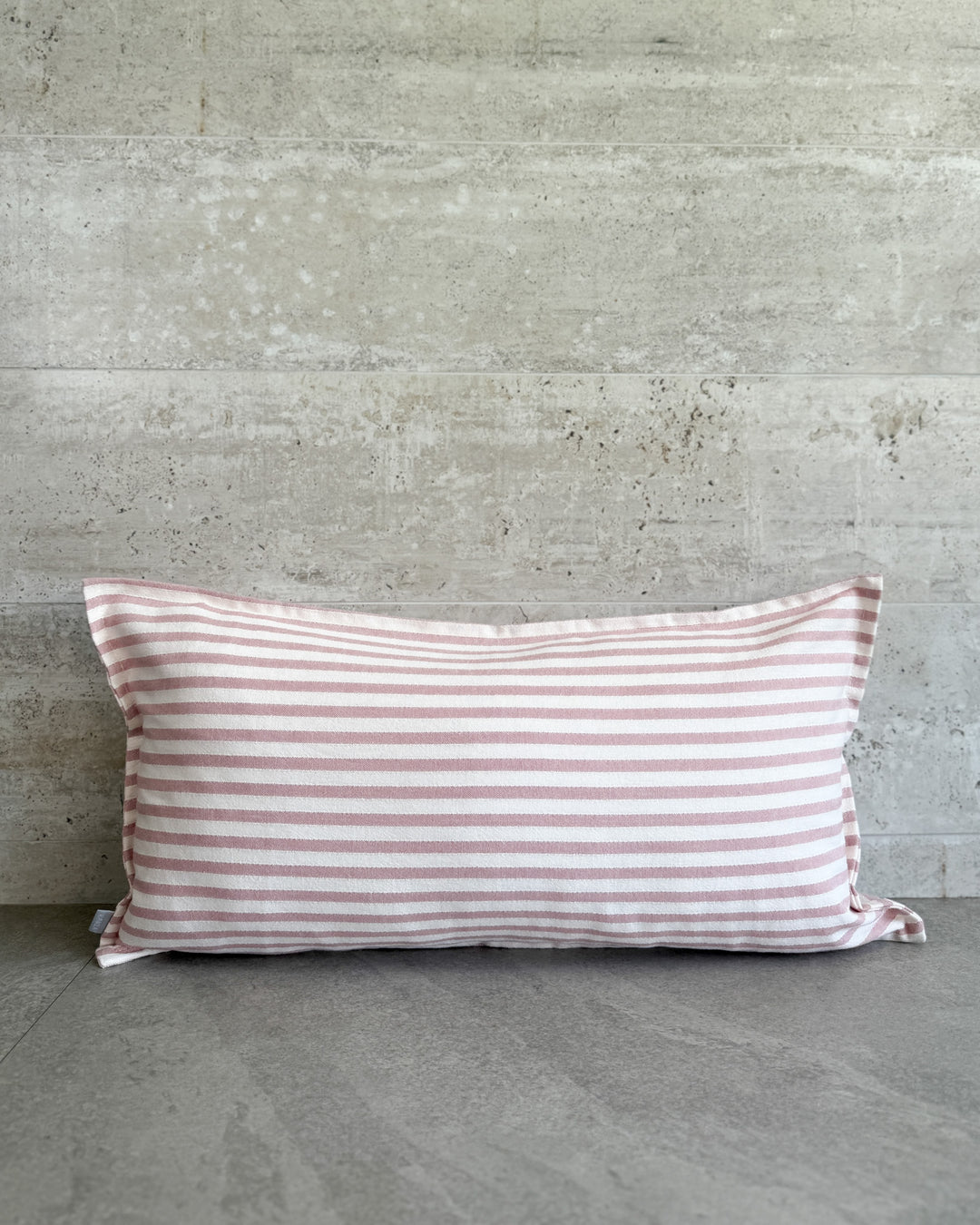 Funda de cojín líneas playa rosado