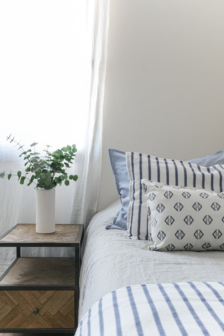 Funda de cojín diseño azul Cannes