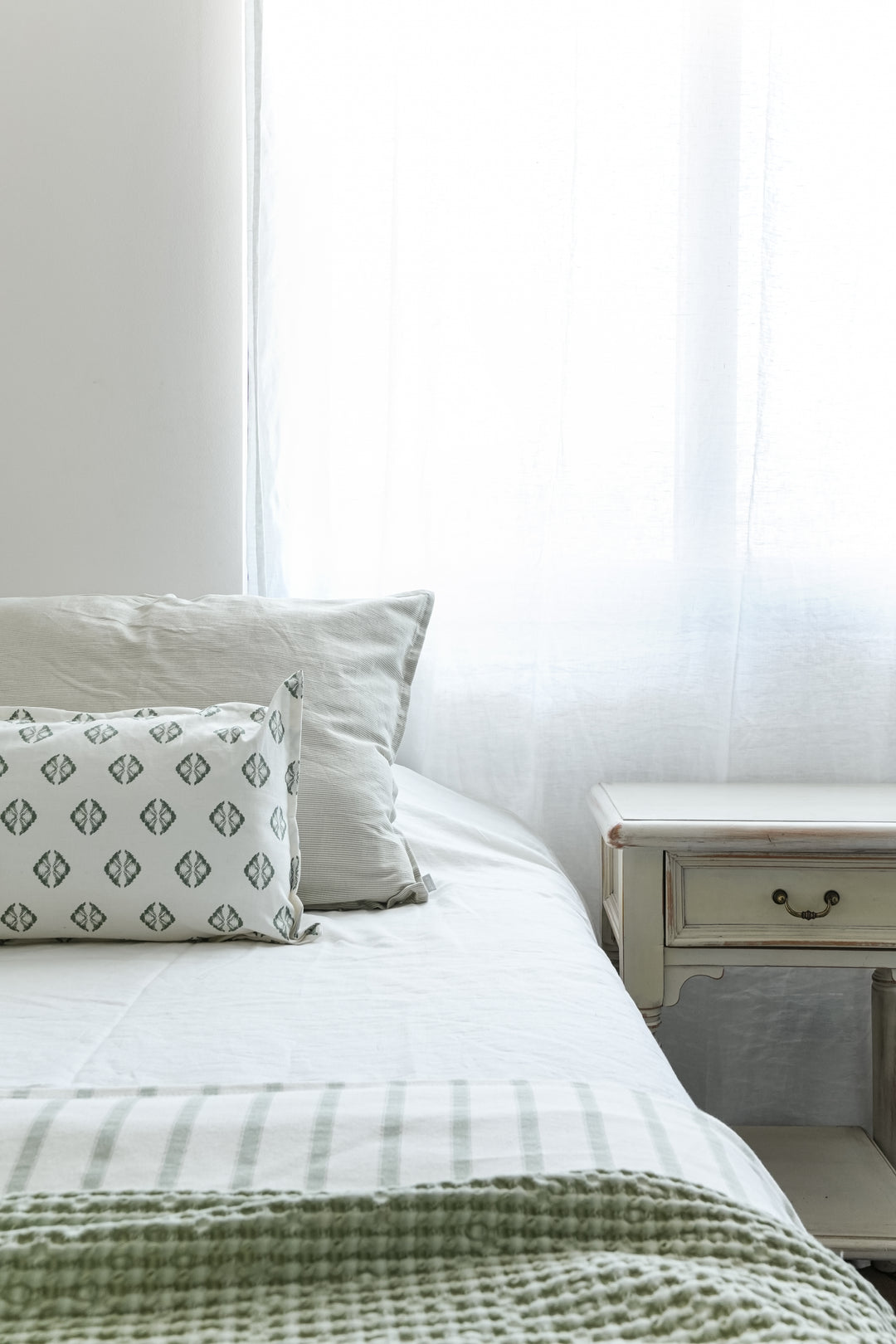 Funda de cojín diseño verde Cannes